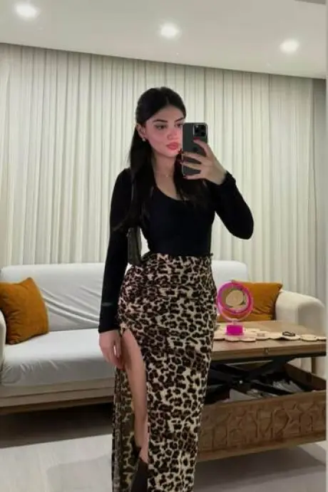 Adalar Escort Ceyda Fotoğrafı (2)